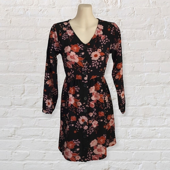 K-D Dresses & Skirts - Aus 10 K-D Floral Red Black Long Sleeve V Neck Dress